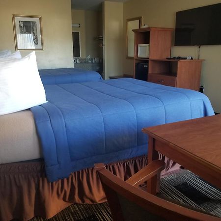 Oakridge Inn & Suites Exteriör bild